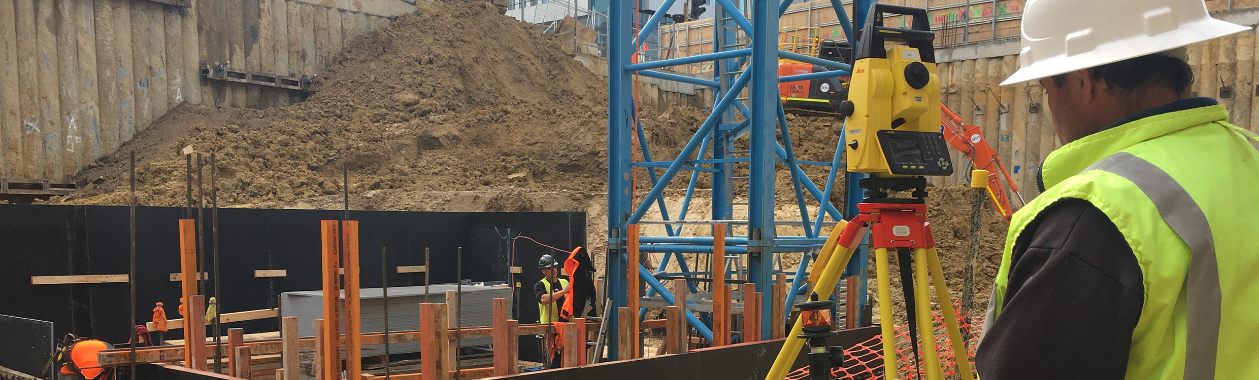 LGS-R86-V_constructions_iCON_Australia-2480x750